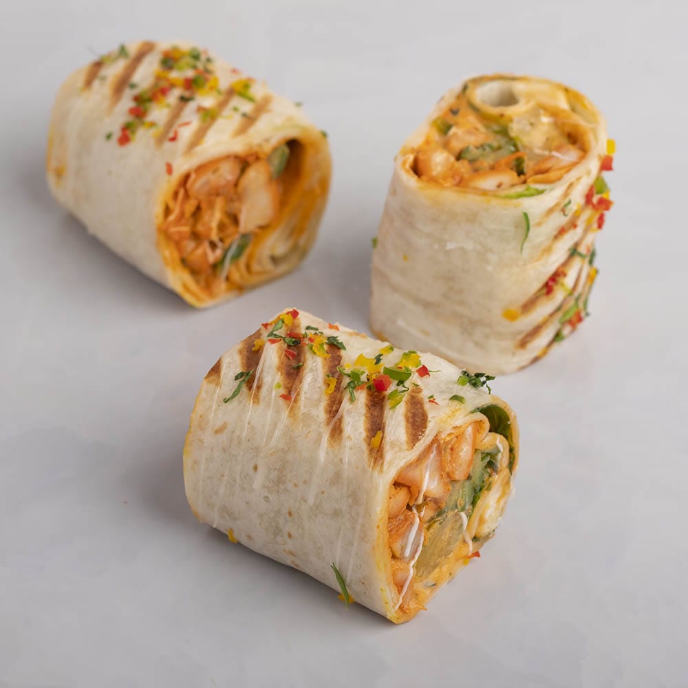 Chicken tikka sandwich wrap Calorie: 285, Protein: 30.5, Fat: 17.5, Carbs: 36