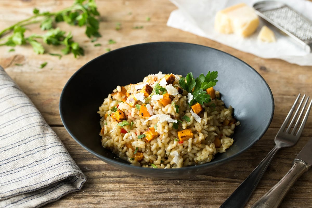 Chicken Risotto Calorie 519, Protein 42, Carbs48, Fat 7.5