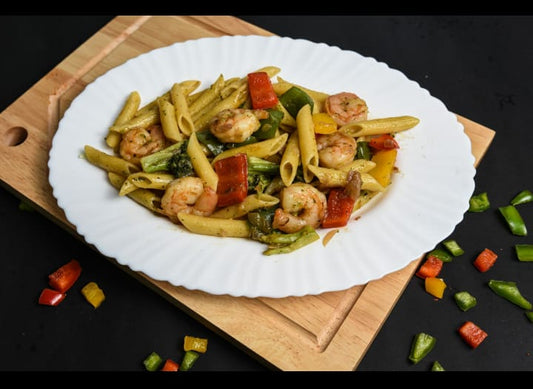 Shrimp Pasta.   calorie 340, Protein 24, Carbs 32, Fat 10