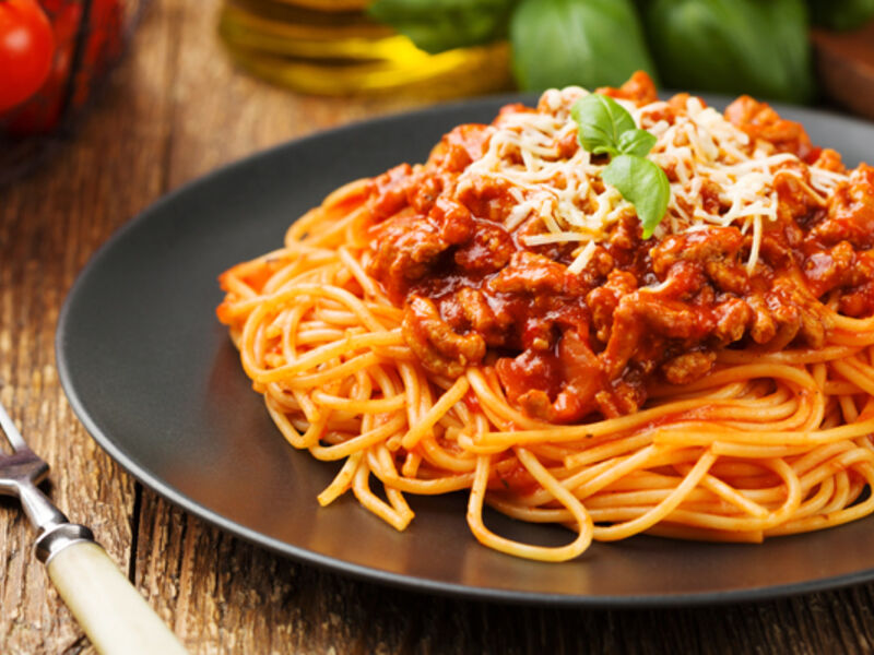 Spaghetti Bologness        Calorie 473.4, Protein  41.1, Carbs 40.8,  Fat 16.2