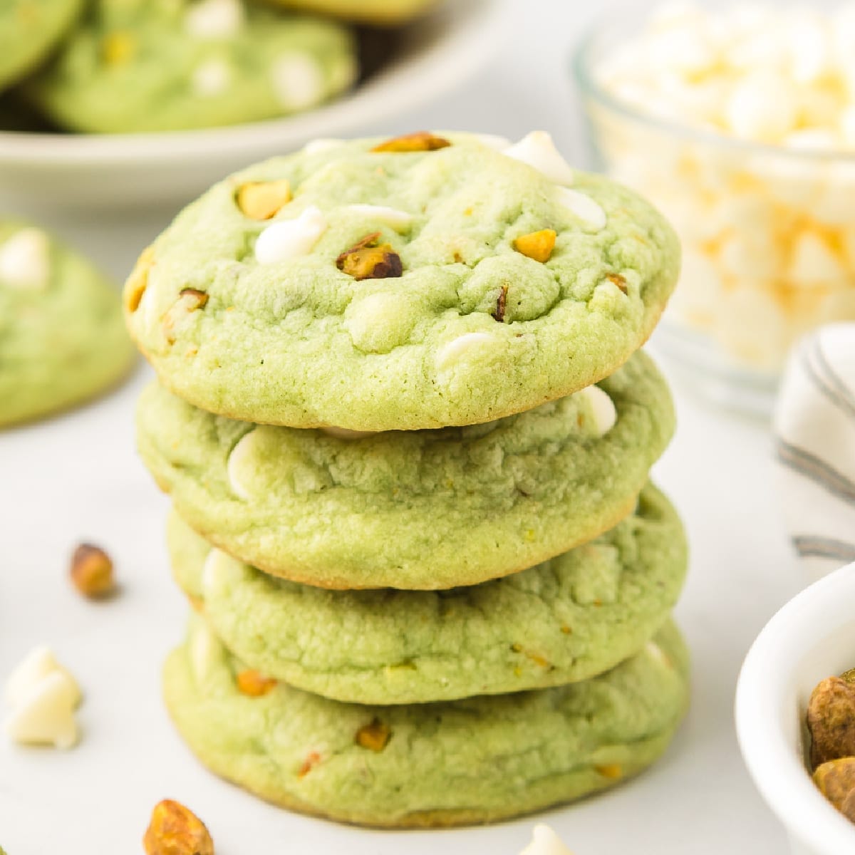 Pistachio Cookies. Calorie 216, Protein 16, Carbs 18, Fat 24