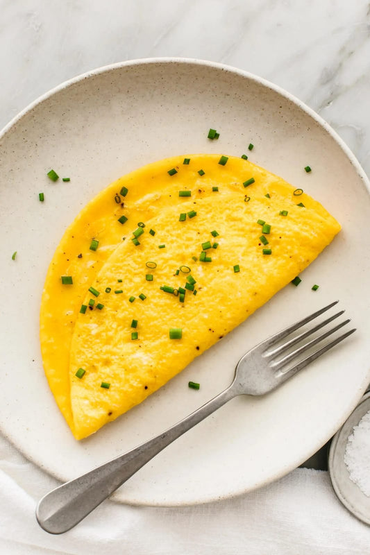 Omelets.  Calorie 219, Protein 20, Carbs 28, Fat 03